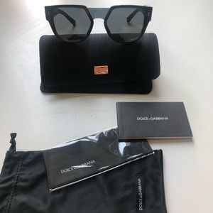 Dolce&Gabbana Black Aviator sunglasses